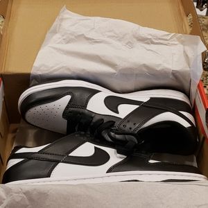 Size 8 mens Nike Dunk Low black and white